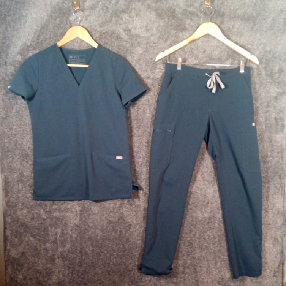 Figs Women's Scrub Set Top N Pants In Color Dark Harbor Size Xxs/ XsP